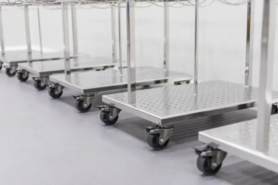 Buffervatwagen bodemplaat zwenkwielen