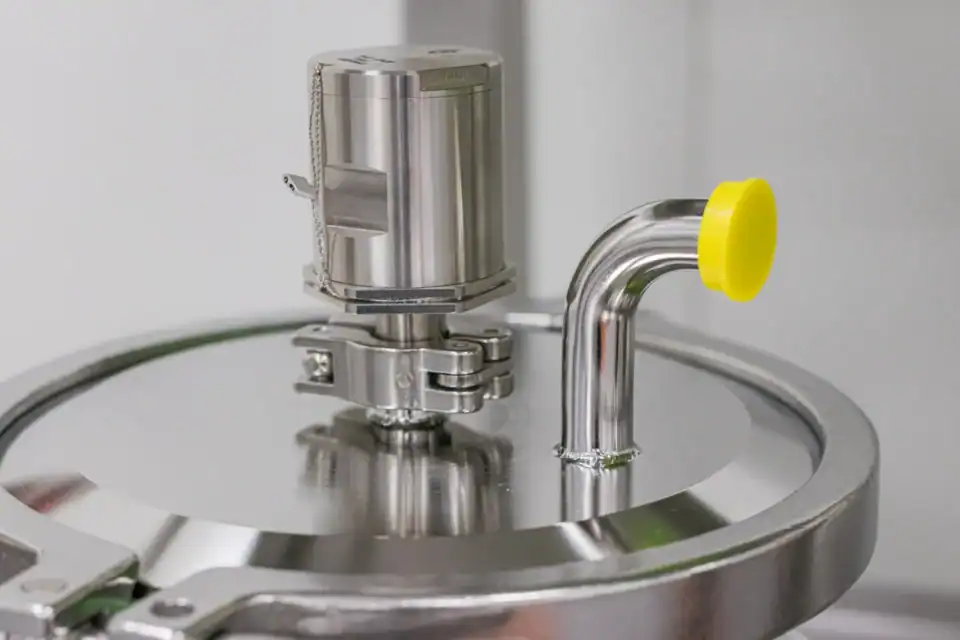 Procesvat procescomponent en leidingaansluiting